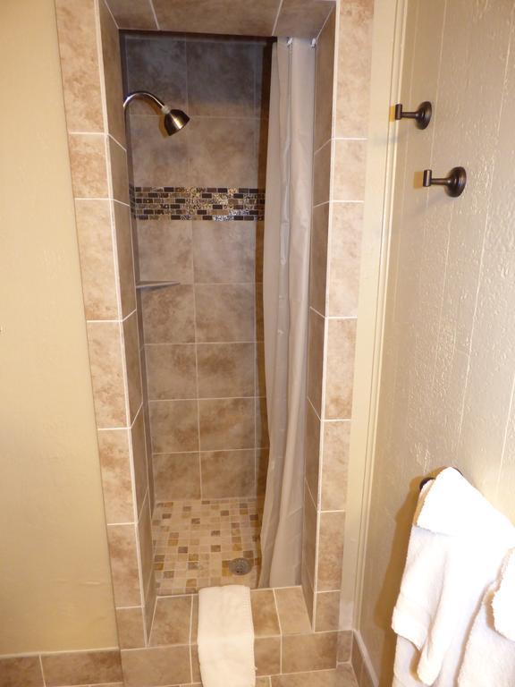 Canyon Lodge Motel Panguitch Buitenkant foto