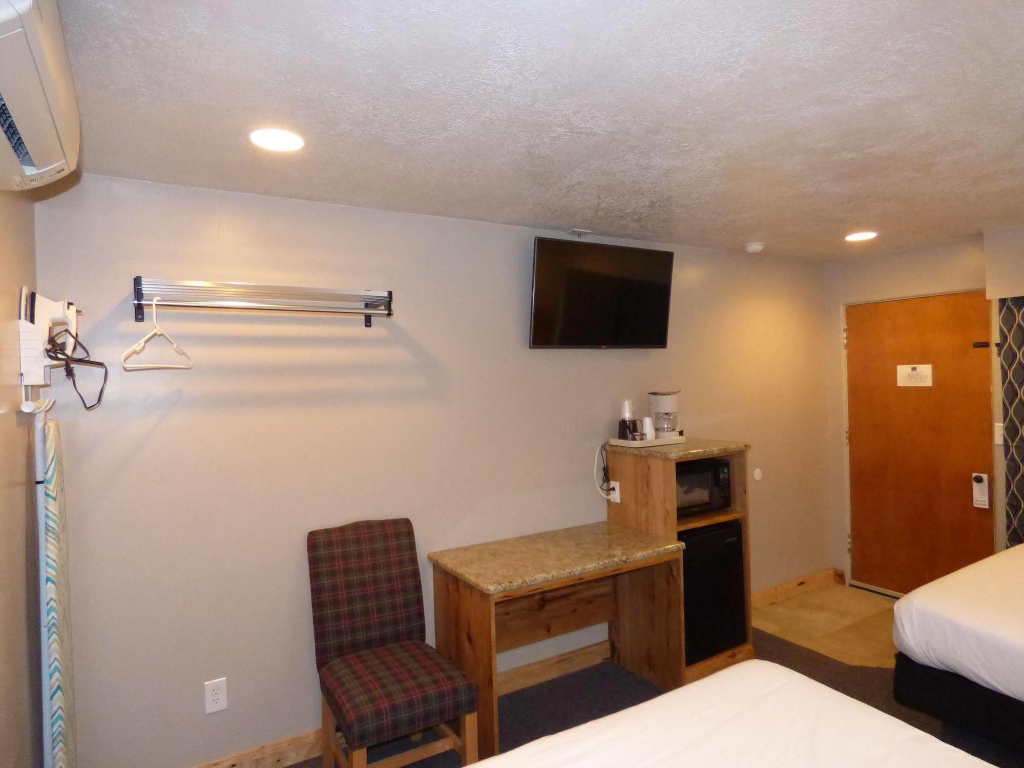Canyon Lodge Motel Panguitch Buitenkant foto