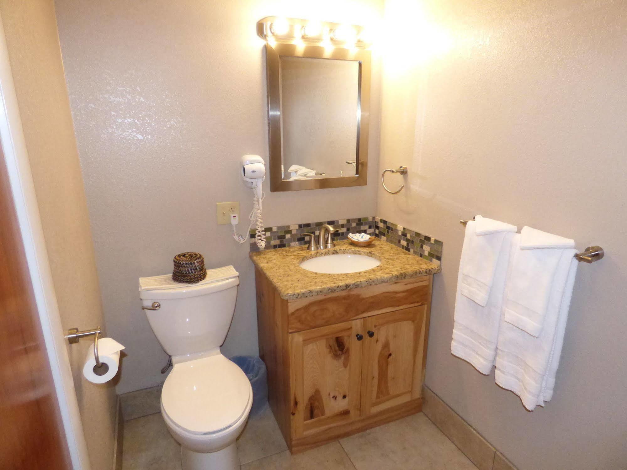 Canyon Lodge Motel Panguitch Buitenkant foto