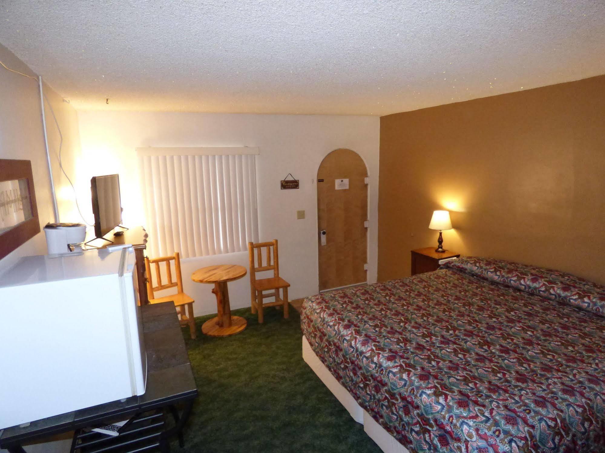 Canyon Lodge Motel Panguitch Buitenkant foto